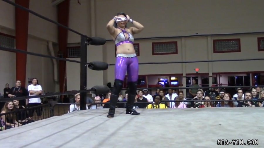 Click to view full size image
==============
MiavsLeva_Still167.jpg MiavsLeva_Still167.jpg