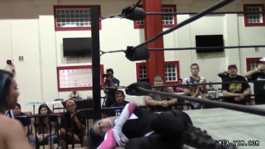 Click to view full size image
==============
MiavsLeva_Still1967.jpg MiavsLeva_Still1967.jpg