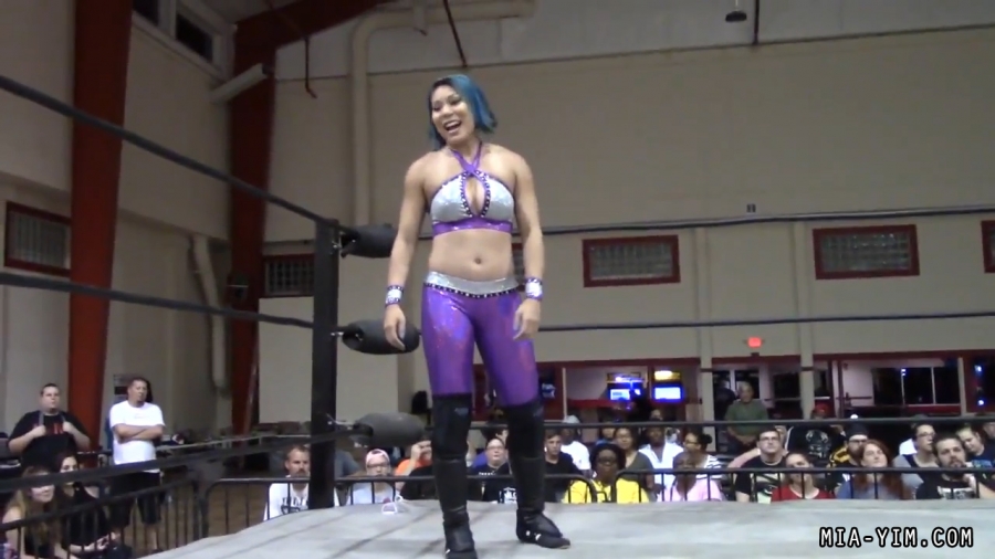 Click to view full size image
==============
MiavsLeva_Still204.jpg MiavsLeva_Still204.jpg