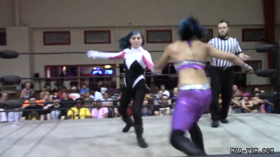 Click to view full size image
==============
MiavsLeva_Still406.jpg MiavsLeva_Still406.jpg