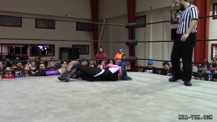 Click to view full size image
==============
MiavsLeva_Still667.jpg MiavsLeva_Still667.jpg