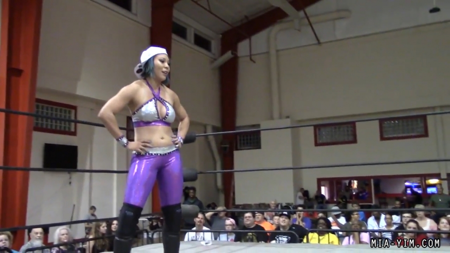 Click to view full size image
==============
MiavsLeva_Still835.jpg MiavsLeva_Still835.jpg