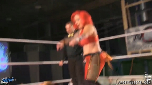 Click to view full size image
==============
MiavsLufisto_Still907.jpg MiavsLufisto_Still907.jpg