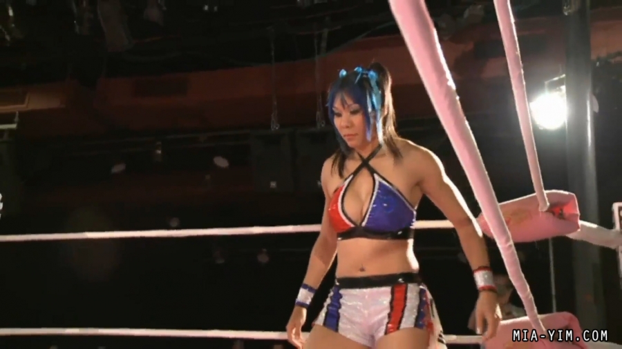 MiavsSantana_Still009.jpg