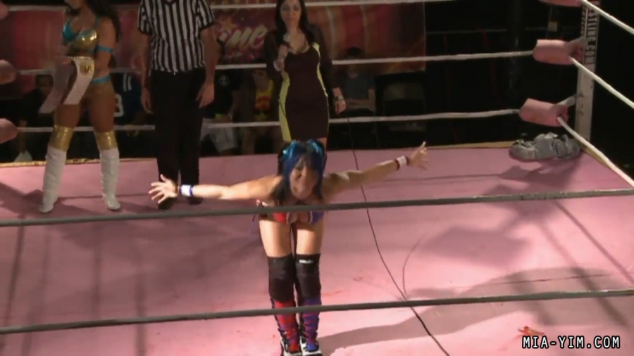 MiavsSantana_Still039.jpg