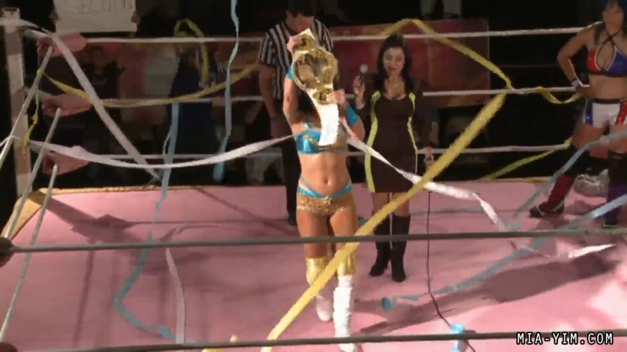 MiavsSantana_Still085.jpg