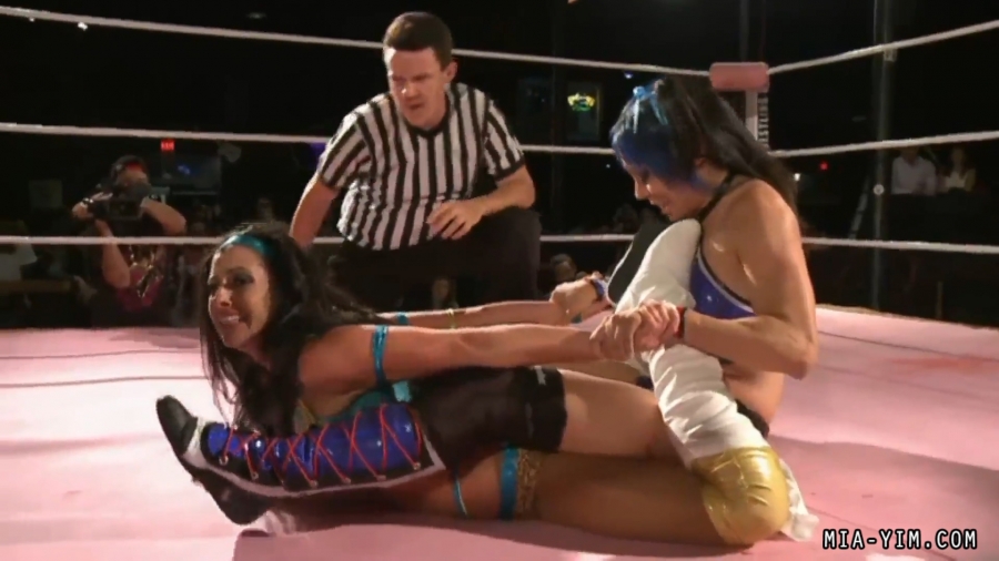 MiavsSantana_Still1007.jpg