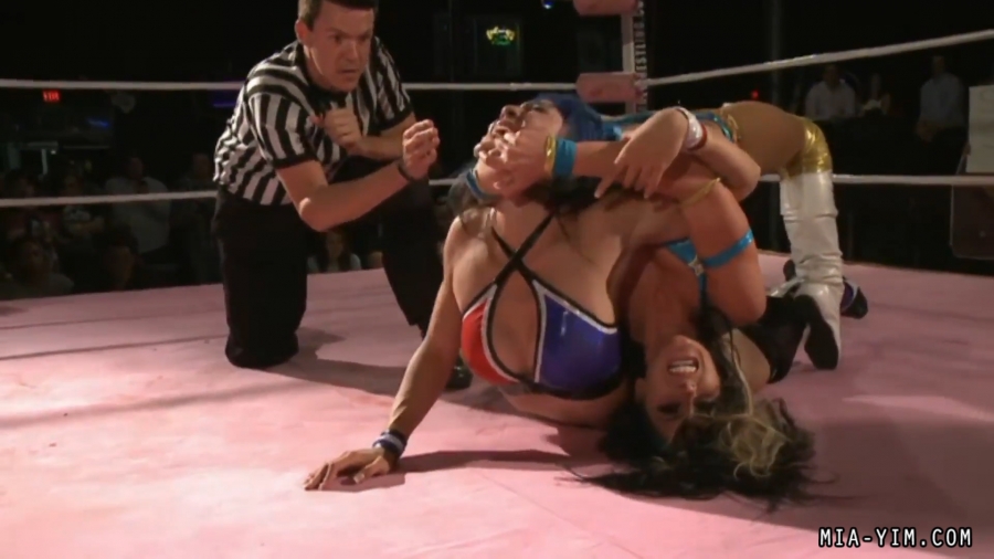 MiavsSantana_Still1150.jpg