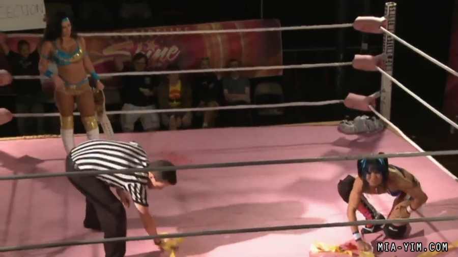 MiavsSantana_Still122.jpg