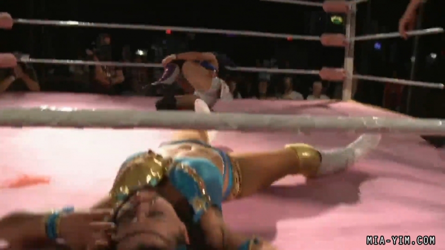 MiavsSantana_Still1241.jpg