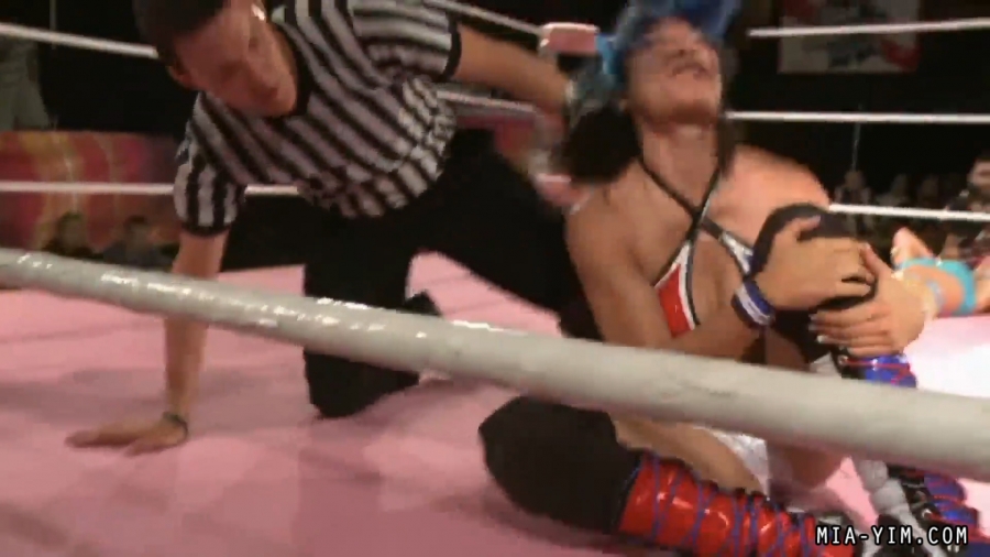 MiavsSantana_Still1247.jpg