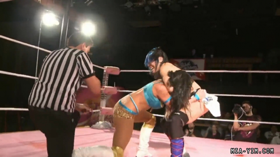 MiavsSantana_Still1479.jpg