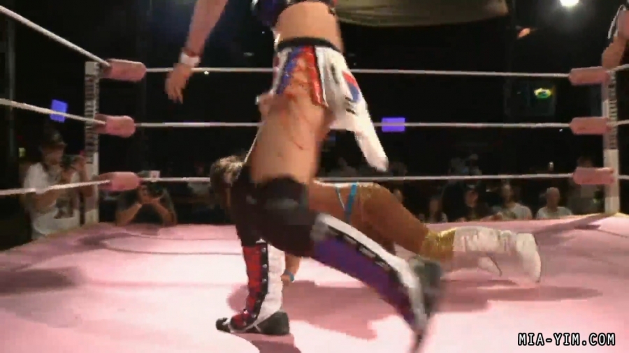 MiavsSantana_Still1502.jpg