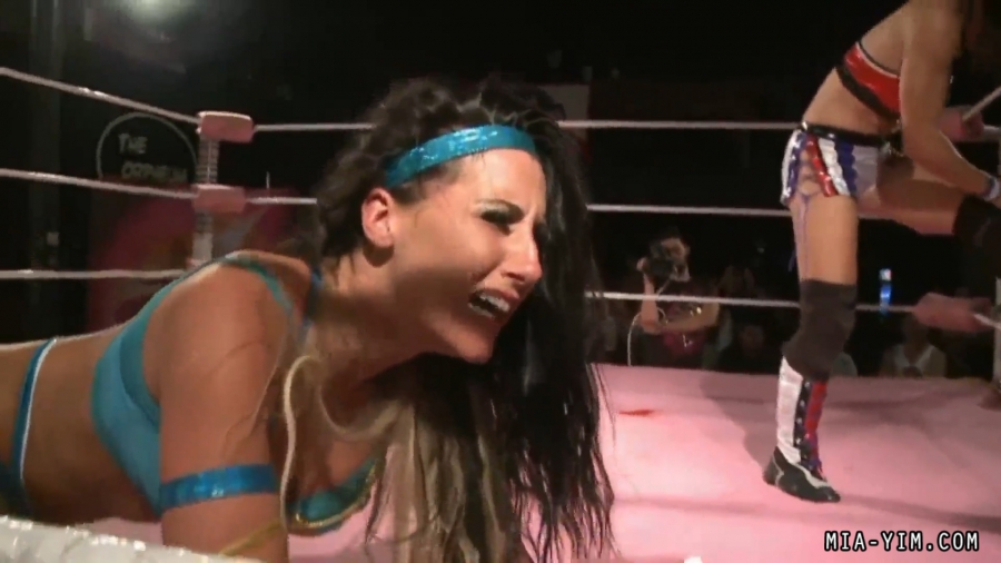 MiavsSantana_Still1507.jpg
