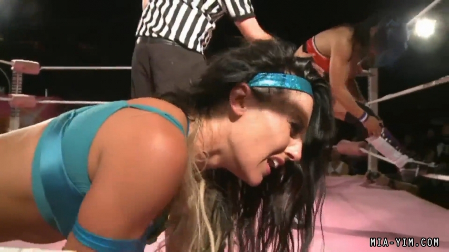 MiavsSantana_Still1511.jpg