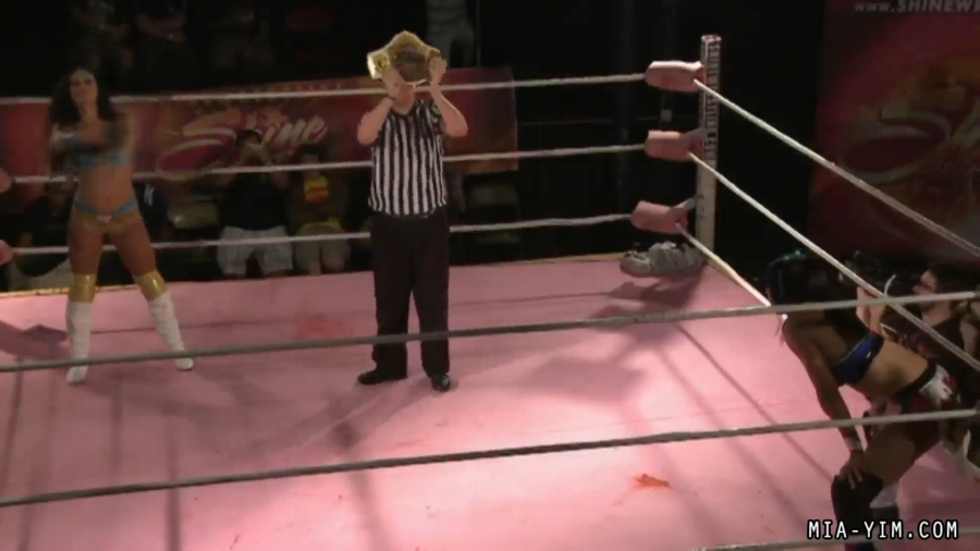 MiavsSantana_Still160.jpg