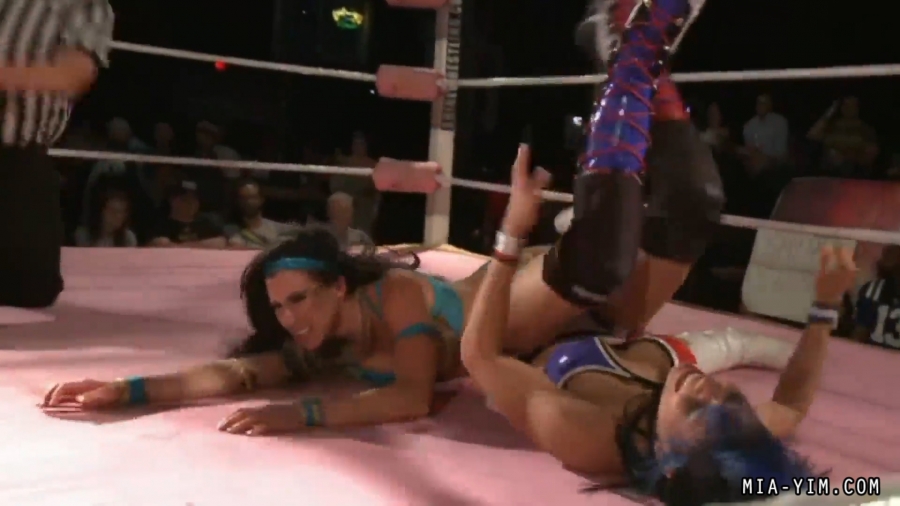 MiavsSantana_Still1720.jpg
