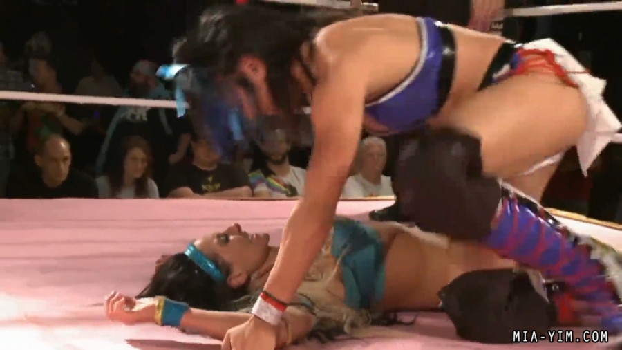 MiavsSantana_Still1729.jpg