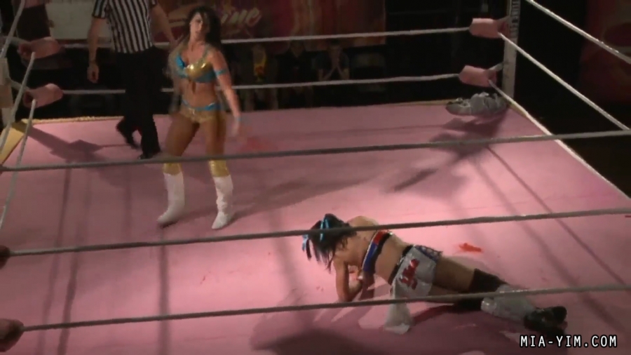 MiavsSantana_Still2077.jpg