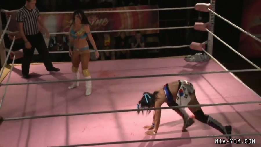 MiavsSantana_Still2080.jpg
