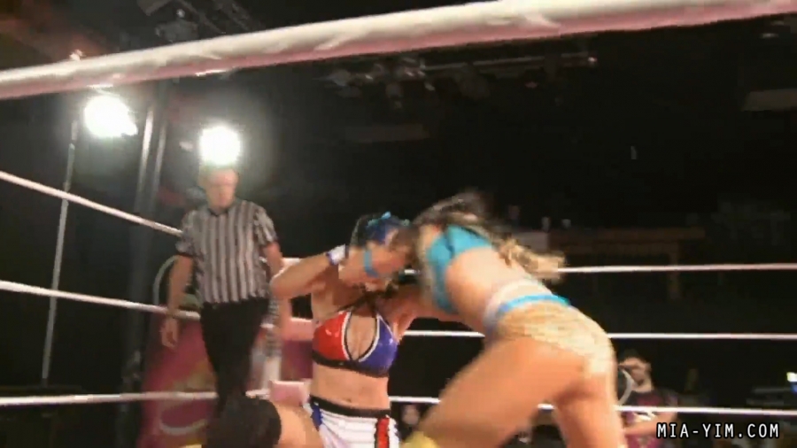 MiavsSantana_Still219.jpg