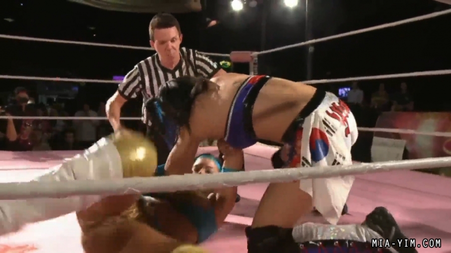 MiavsSantana_Still226.jpg