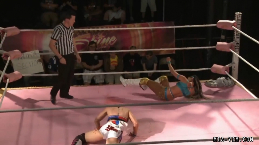 MiavsSantana_Still2323.jpg
