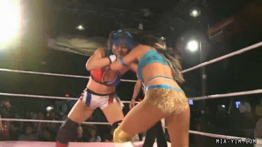 MiavsSantana_Still233.jpg