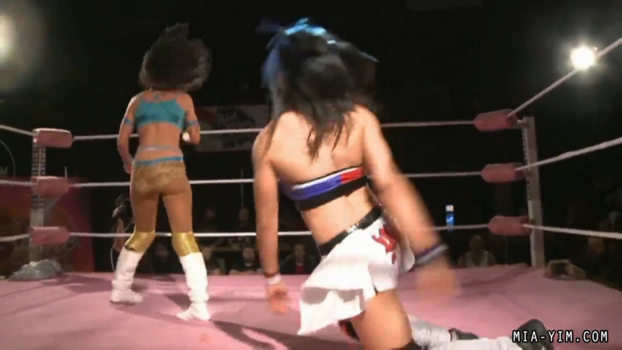 MiavsSantana_Still2344.jpg