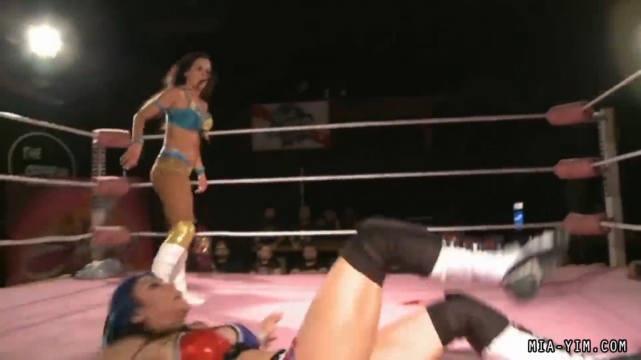 MiavsSantana_Still2345.jpg