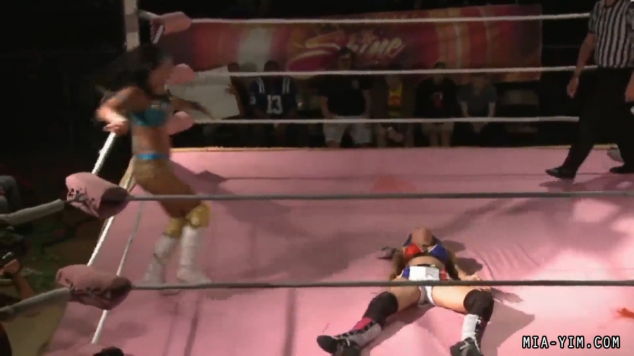 MiavsSantana_Still2358.jpg