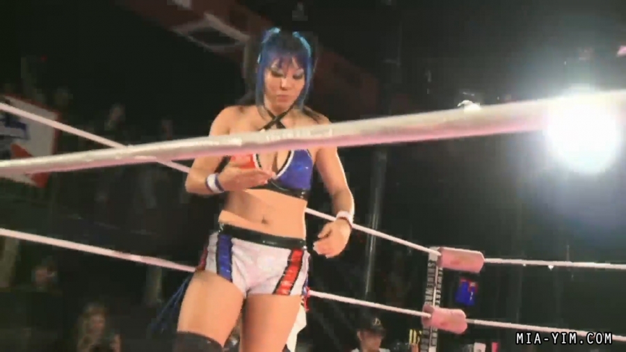 MiavsSantana_Still257.jpg