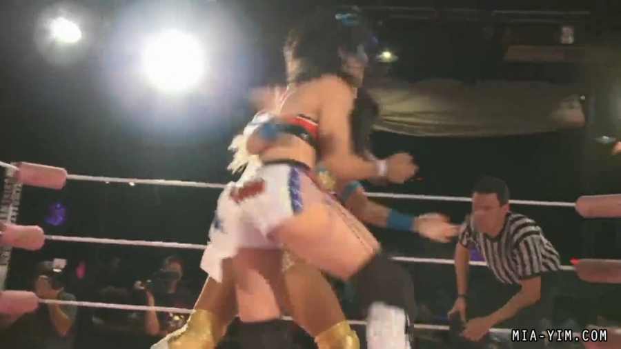 MiavsSantana_Still267.jpg