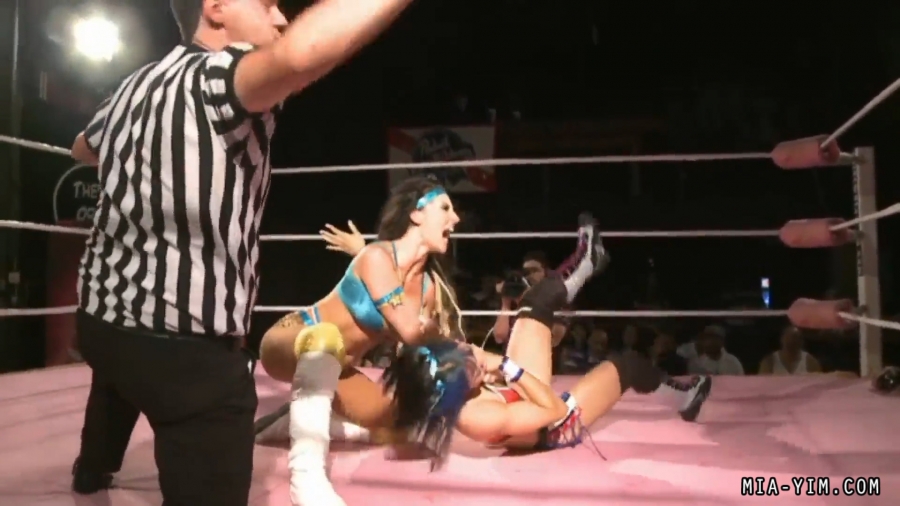 MiavsSantana_Still313.jpg