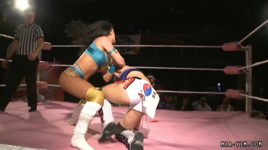 MiavsSantana_Still333.jpg