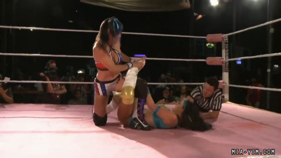 MiavsSantana_Still341.jpg