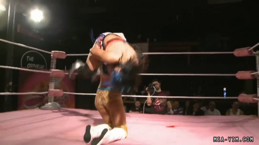 MiavsSantana_Still409.jpg