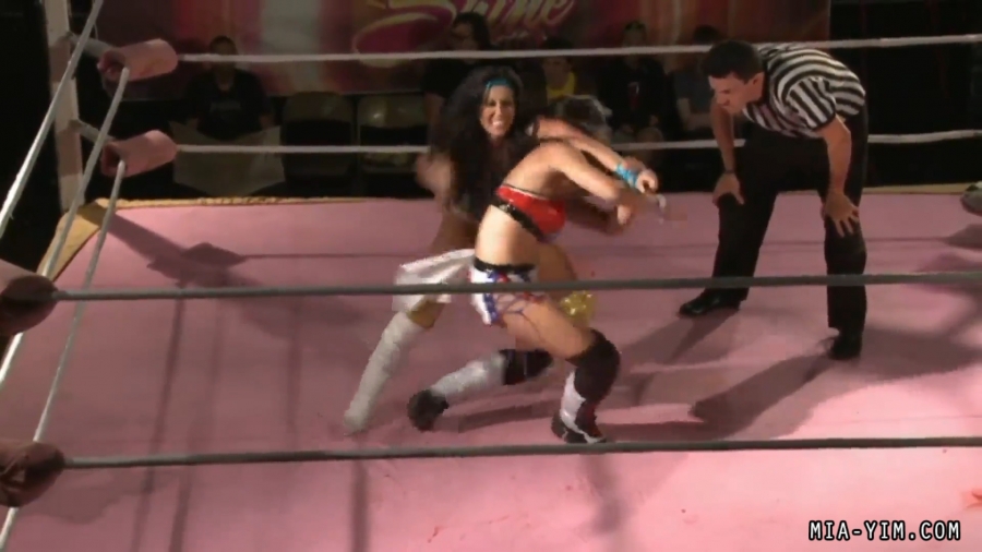MiavsSantana_Still428.jpg