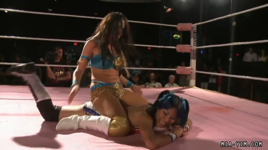 MiavsSantana_Still874.jpg