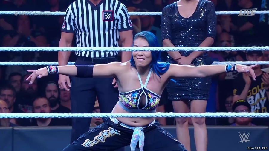 WWE_NXT_TakeOver_Toronto_2019_720p_WEB_h264-HEEL_mp40097.jpg