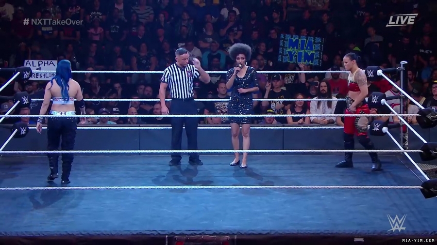 WWE_NXT_TakeOver_Toronto_2019_720p_WEB_h264-HEEL_mp40102.jpg