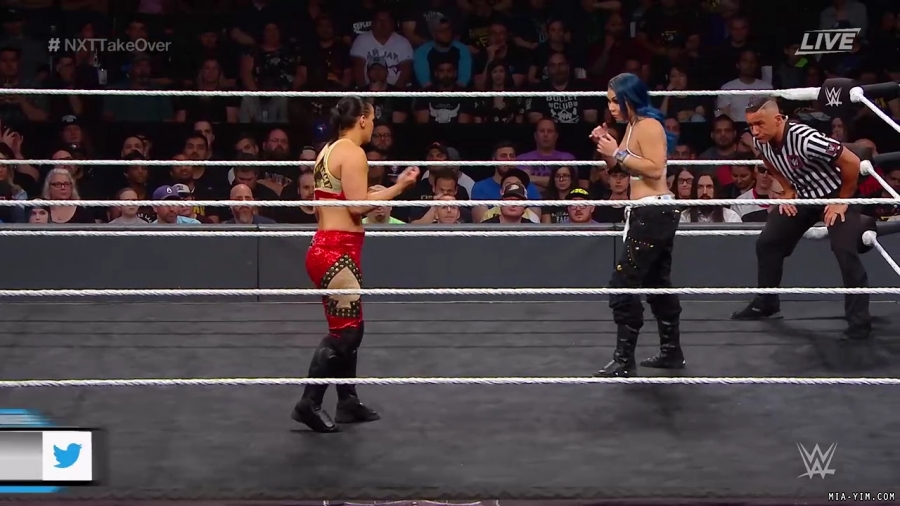 WWE_NXT_TakeOver_Toronto_2019_720p_WEB_h264-HEEL_mp40153.jpg