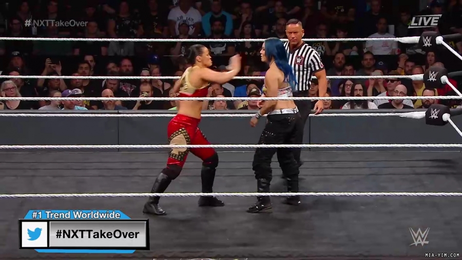 WWE_NXT_TakeOver_Toronto_2019_720p_WEB_h264-HEEL_mp40165.jpg