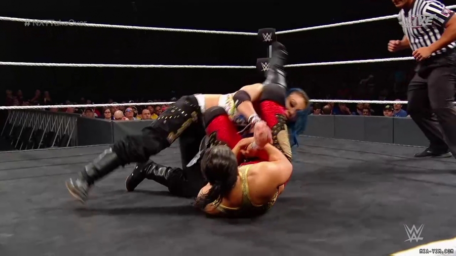 WWE_NXT_TakeOver_Toronto_2019_720p_WEB_h264-HEEL_mp40208.jpg