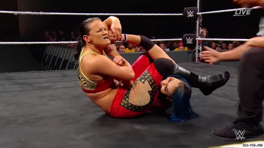 WWE_NXT_TakeOver_Toronto_2019_720p_WEB_h264-HEEL_mp40214.jpg