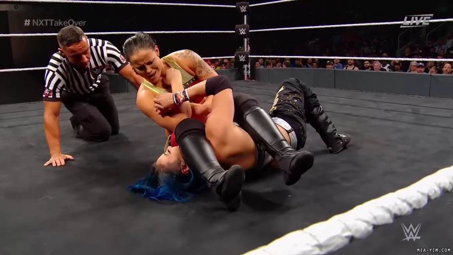 WWE_NXT_TakeOver_Toronto_2019_720p_WEB_h264-HEEL_mp40221.jpg