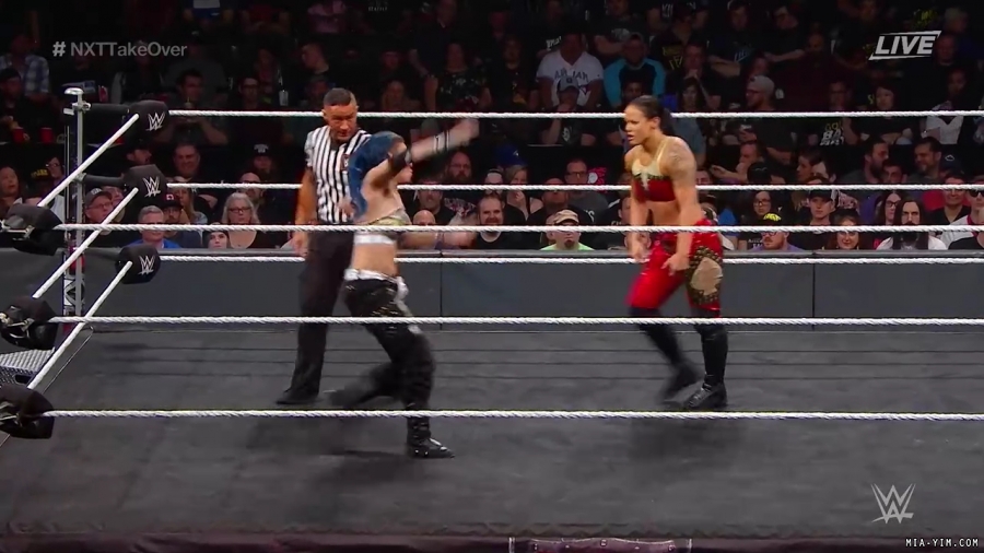WWE_NXT_TakeOver_Toronto_2019_720p_WEB_h264-HEEL_mp40241.jpg