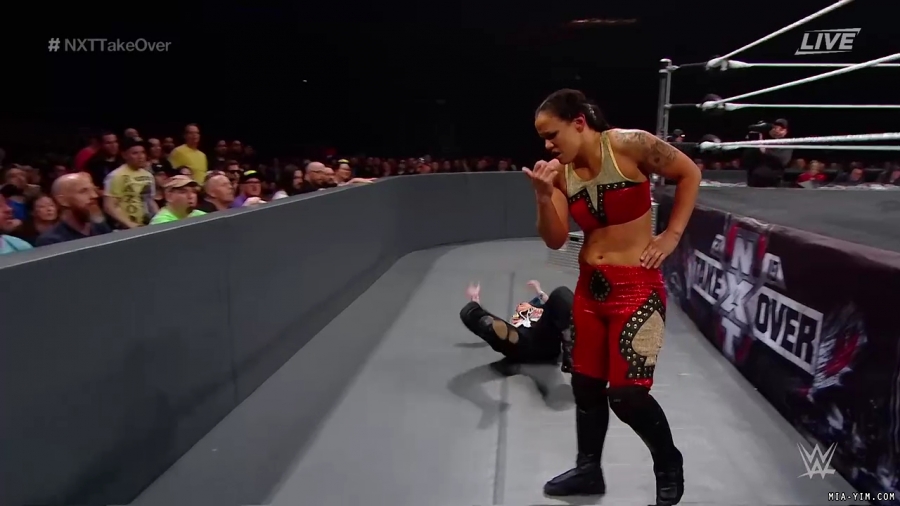 WWE_NXT_TakeOver_Toronto_2019_720p_WEB_h264-HEEL_mp40283.jpg