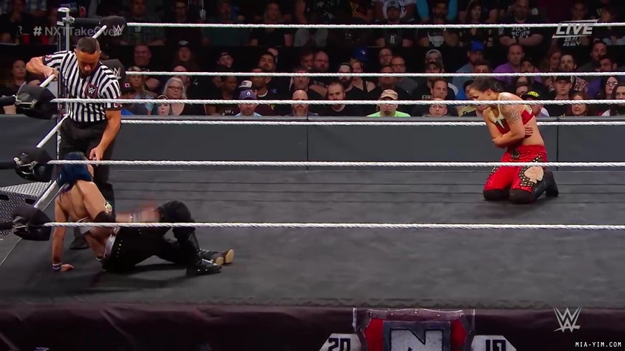 WWE_NXT_TakeOver_Toronto_2019_720p_WEB_h264-HEEL_mp40368.jpg