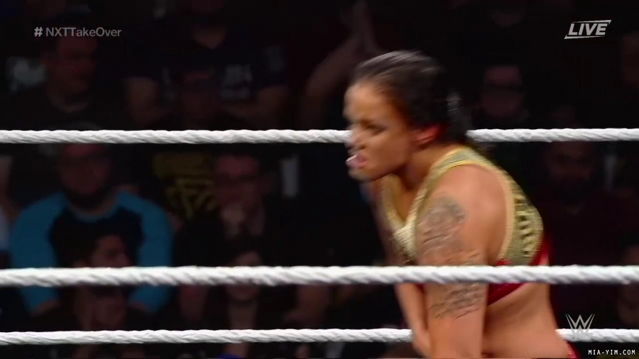 WWE_NXT_TakeOver_Toronto_2019_720p_WEB_h264-HEEL_mp40374.jpg